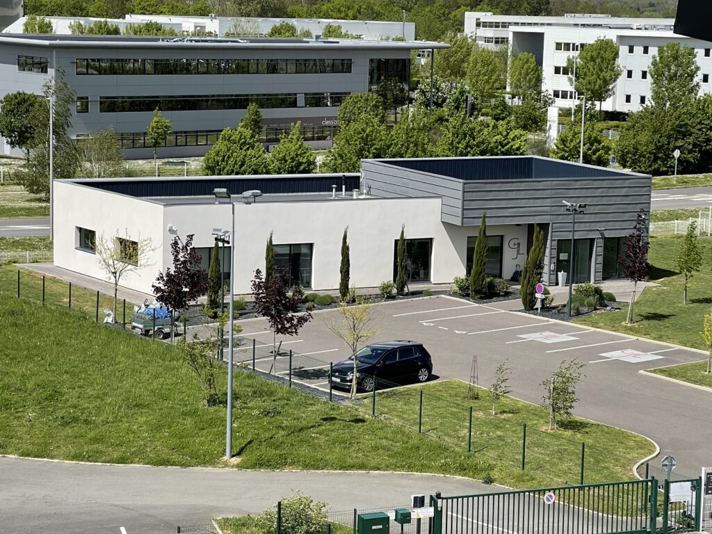 ESPACE AVENIR – CHARTRES (28)